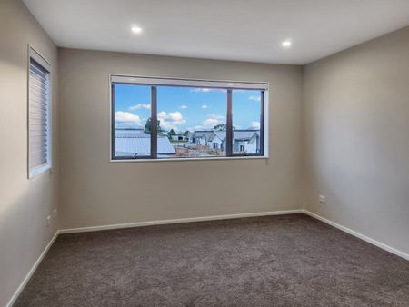 Takanini - New Build 3 bedroom Townhouse - Photo 5