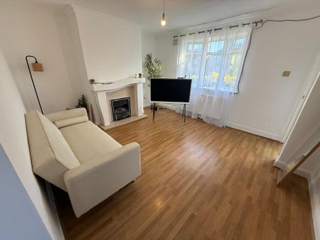 2 bedroom townhouse to rent - Photo 2