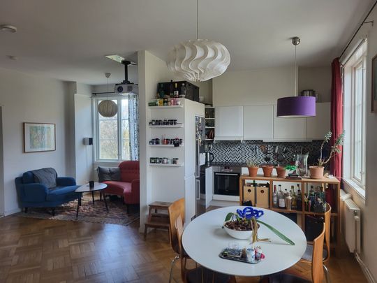 Vårbackavägen, Vårby - Photo 1