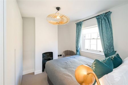 3 bedroom apartment to rent - Photo 4