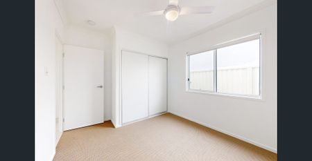 Perfect Family Home! - Photo 4