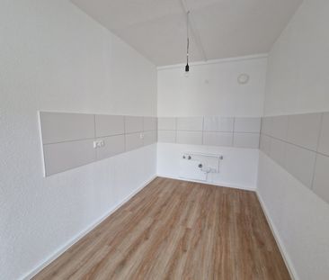 Für Sie frisch renoviert - zum wohlfühlen mit großem Balkon! - Foto 6