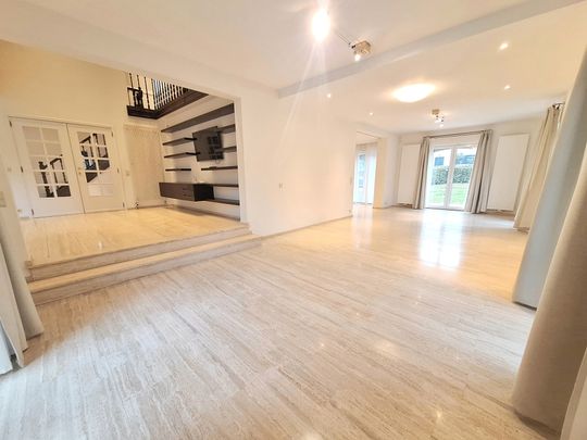 Avenue des Dominicaines, 1950, Kraainem - Photo 1