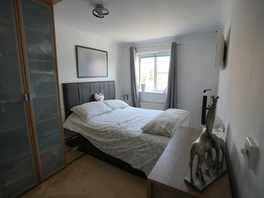 3 bedroom House - Gorseway, Hatfield - Photo 1