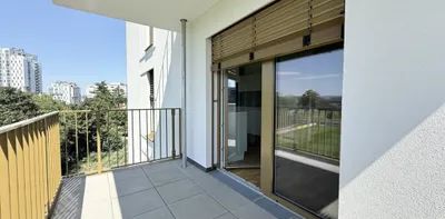 / 4. ETAGE / BALKON / 2 ZIMMER / VERFÜGBAR AB SOFORT - Photo 2