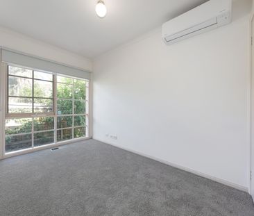 1/22 Hopkins Street, McKinnon VIC 3204 - Townhouse For Rent | Domain - Photo 5