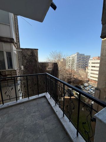 Apartament de 4 camere | 100 mp | pe Calea Mosilor - Photo 5