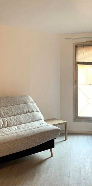 Location Appartement 1 pièce 18m² - Photo 1