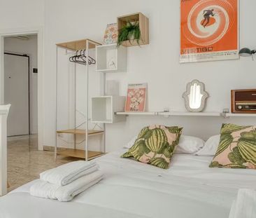 Via Dino Campana, Milan, Lombardy 20128 - Photo 6