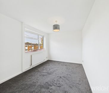 2 bedroom Flat - Millwards, Hatfield - Photo 3