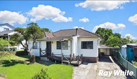 Home For Rent - Photo 3