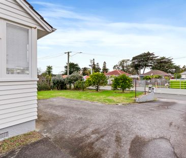 Exceptional Location - Photo 3