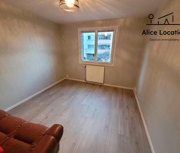 Location Appartement 3 pièces 62m² EVIAN LES BAINS 74500 - Photo 4
