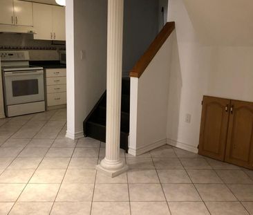 For Lease - 34 Neilson Park Drive, Toronto, Ontario - Photo 2