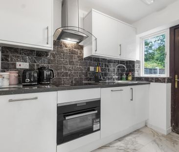 Studio Flat, Wilkinson Croft, B8 - Photo 1