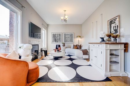 For Lease - 2002 Cocklin Crescent, Oshawa, Ontario - Photo 2