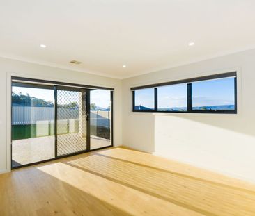 46 ROGERS AVENUE, Wodonga VIC 3690 - House For Rent | Domain - Photo 1