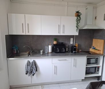 Location Appartement 2 pièces 42m² - Photo 5