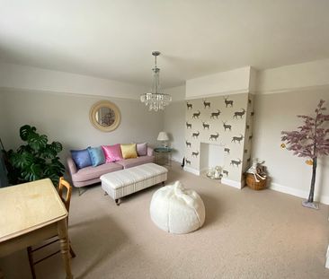 Byng Morris Close, Sketty, Swansea, SA2 - Photo 1