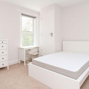 9 bedroom house share to rent - Photo 2