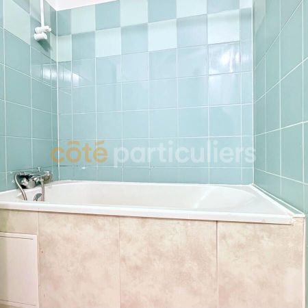 Location Appartement 1 pièce 33m² - Photo 4