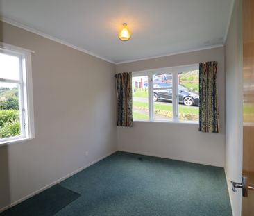 Kingston Living! - Photo 3