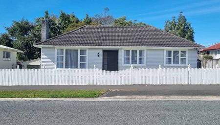 72 Urlich Avenue - Photo 2