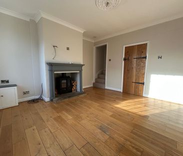 3 bedroom end of terrace house to rent - Photo 3