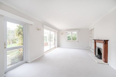 3 bedroom detached house to rent - Photo 3