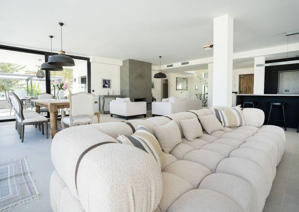 Luxury Villa for rent in Benahavís, Spain