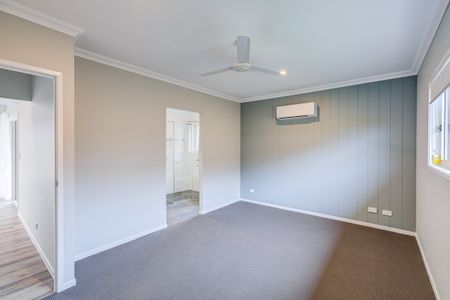 Brand-New Family Home in Park Lane Reserve! - Photo 4
