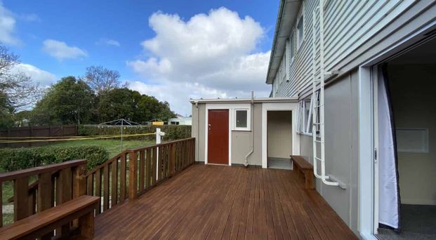 3 Bedroom property available now - Photo 1