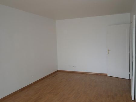 Location Appartement 1 pièce 31m² MEAUX 77100 - Photo 5