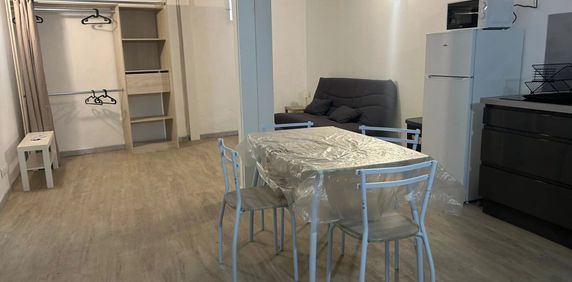 Location Appartement 1 pièces à Perpignan - Photo 2