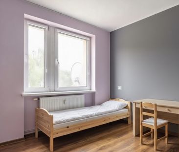 2 pokoje osobna kuchnia garderoba parking Jeżyce - Zdjęcie 4