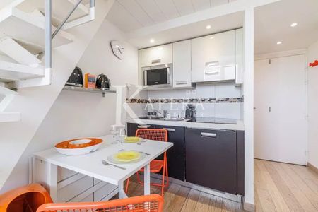 LOCATION DUPLEX MEUBLÉ - PLACE GARIBALDI - Photo 5