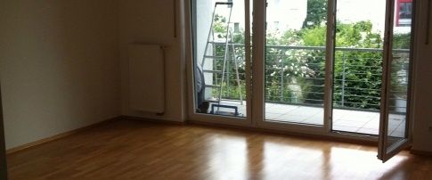 Ruhige und schöne 3 - Zim. Whg. mit großem Balkon, Keller, TG, barrierefrei, ab ... - Photo 1
