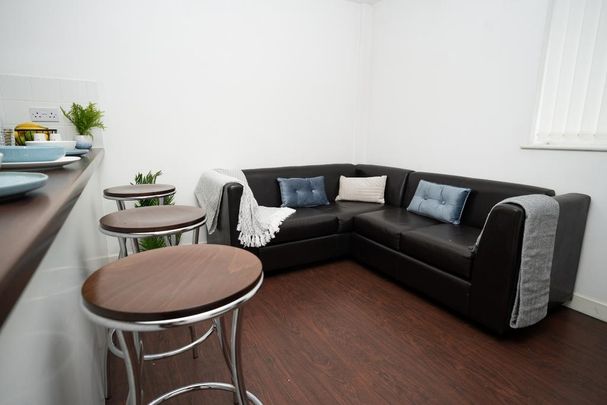 1 bedroom private hall to rent - Photo 1