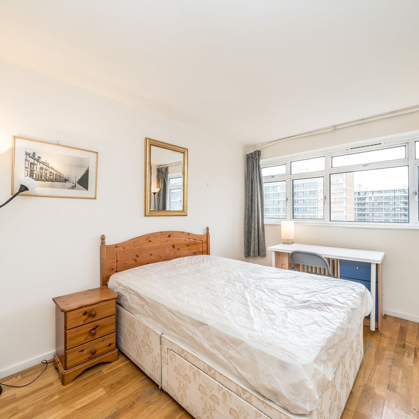 Bramwell House, Pimlico & Westminster, SW1V, London - Photo 1