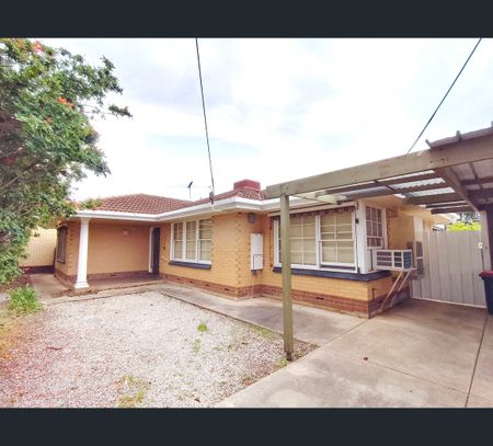 9 Walnut Ave, Parafield Gardens, SA 5107 - Photo 2
