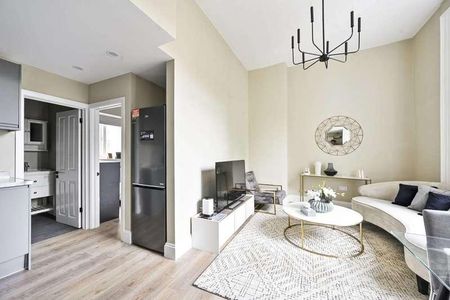 St Luke's Road, Westbourne, W11 - Photo 3