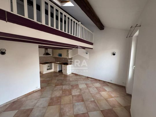 Location appartement 3 pièces 46 m² ? Saint-Cyr-sur-Mer - Photo 1