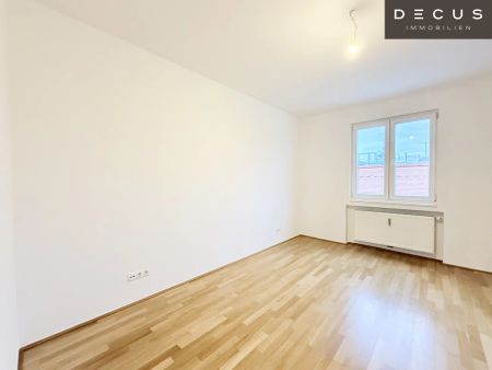 | 7. STOCK | BLICK AUF DEN DONAUKANAL | 3 ZIMMER | BAD MIT BADEWANNE | AB SOFORT VERFÜGBAR | HELL - Photo 2