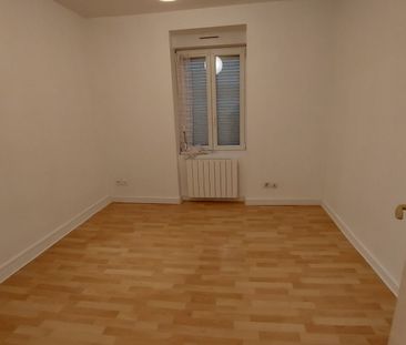 Appartement Montceau Les Mines 1 pièce(s) 38m² - Photo 3