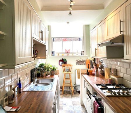 1 bedroom flat to rent - Photo 5