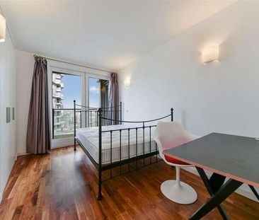 New Providence Wharf, Fairmont Ave, E14 - Photo 5