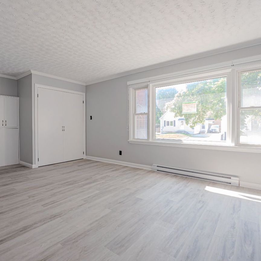 For Lease - 76 John Street Unit# 3, Barrie, Ontario - Photo 1