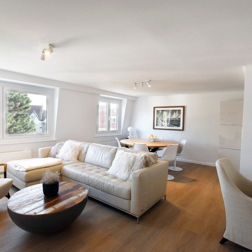 Mooi gemeubeld appartement rustig gelegen, doch centraal - Photo 1