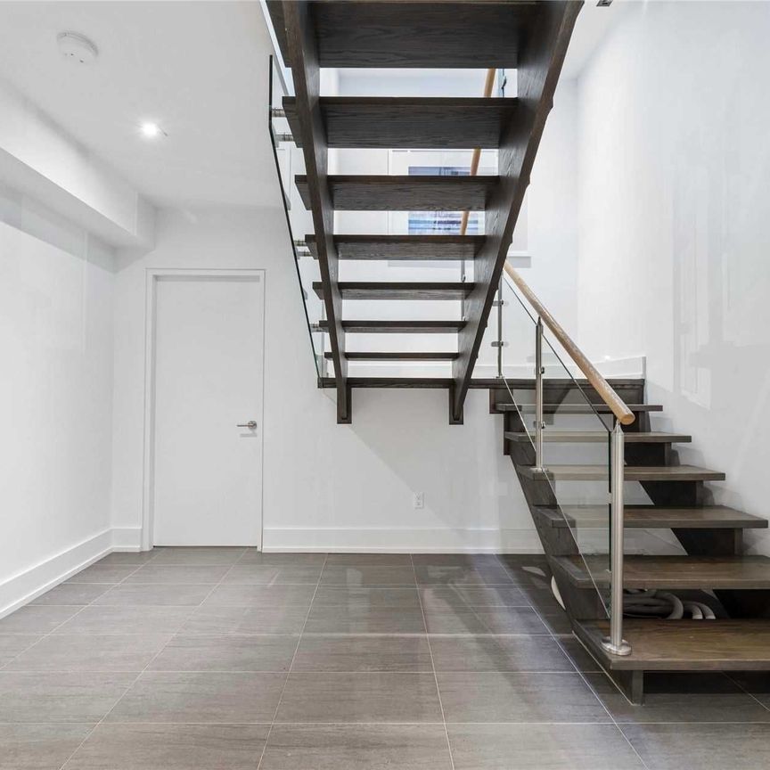 For Lease - 21 Valliere Place, Toronto, Ontario - Photo 1