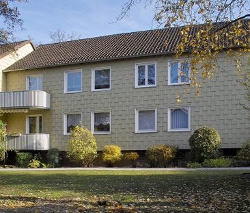 Willkommen im Erdgeschoss: Helle Wohnung mit Balkon zum Entspannen - Foto 4
